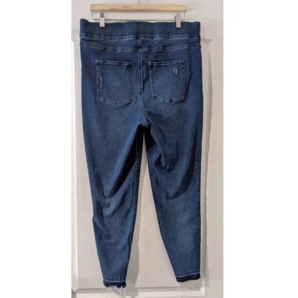 SPANX | Distressed Denim Leggings - Picture 4 of 14